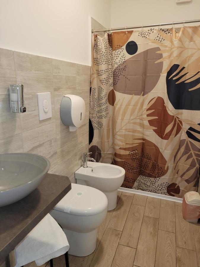 La Fleur Hotel Syracuse Bagian luar foto