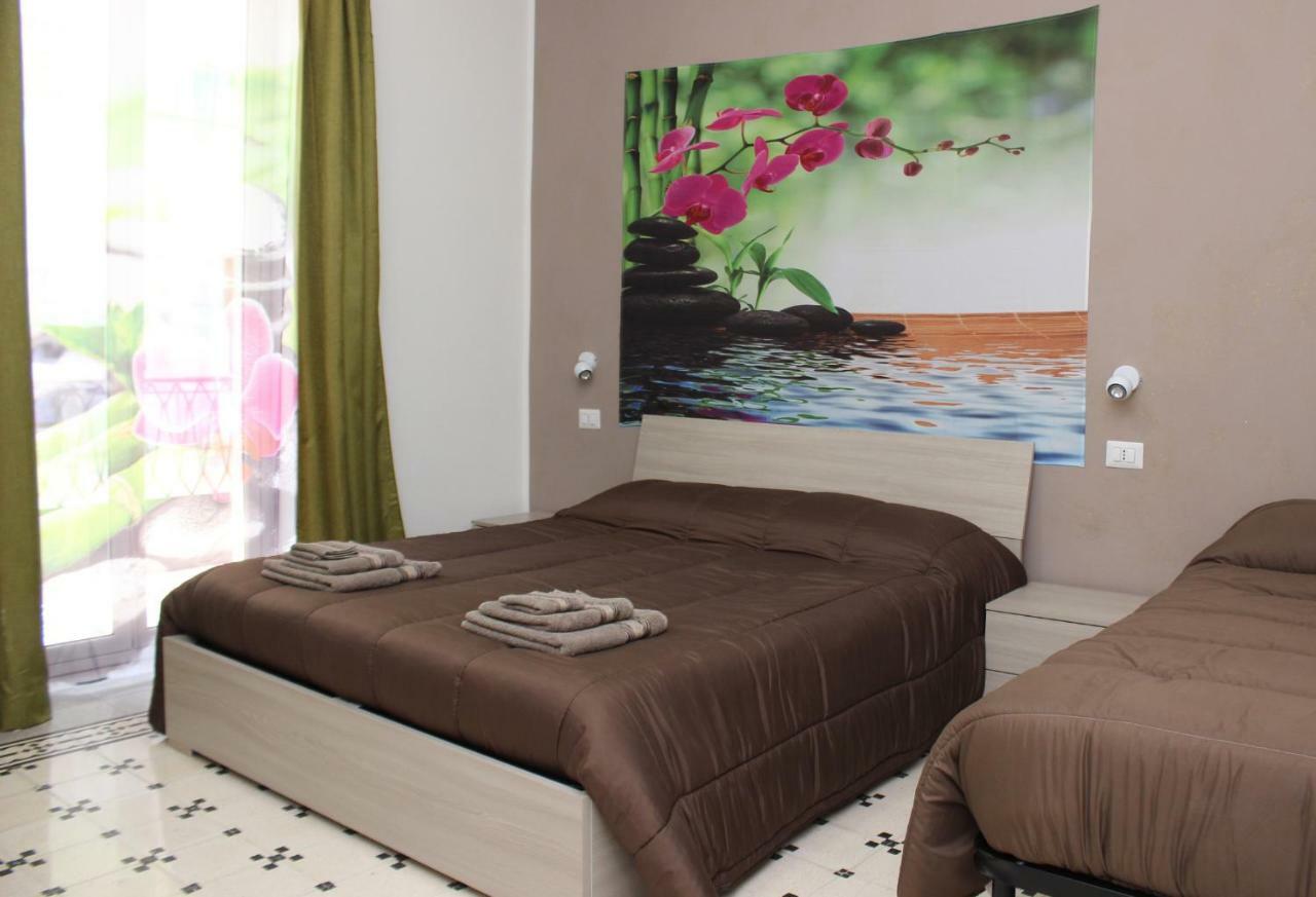 La Fleur Hotel Syracuse Bagian luar foto